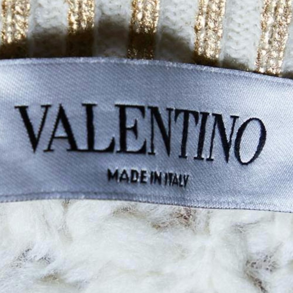 Valentino Gold Coated Wool
Knit Flared Mini Skirt  New with tags! M - Picture 6 of 14